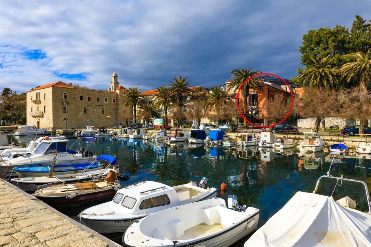 Holiday Home Obrov Kaštela 外观 照片