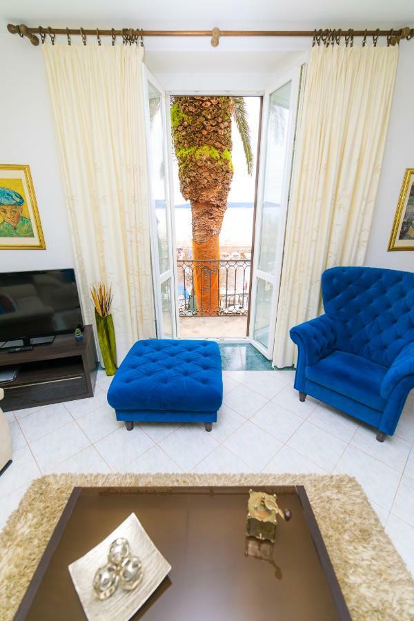 Holiday Home Obrov Kaštela 外观 照片